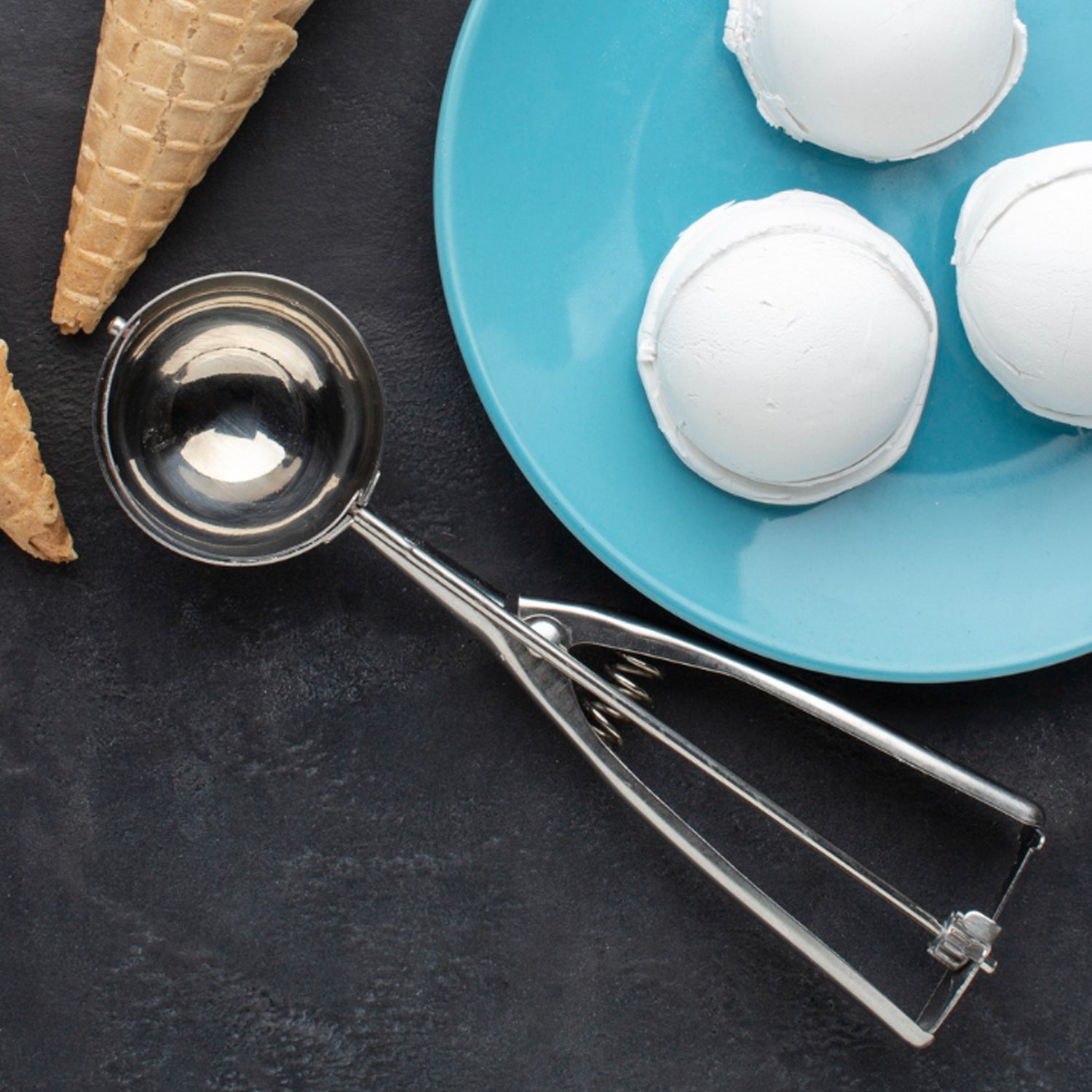 Premium Stainless Steel Ice Cream Scoop with Trigger Release –Approx 70 ML Capacity Premium Stainless Steel Ice Cream Scoop with Trigger Release –Approx 70 ML Capacity
